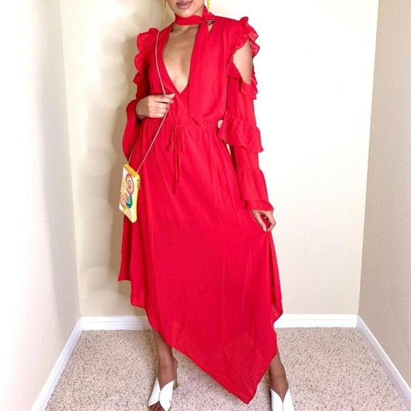 Red Dress - Picture 3 of 9